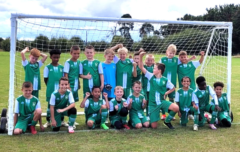 Aylesbury United Juniors Under 9 Juniors Team